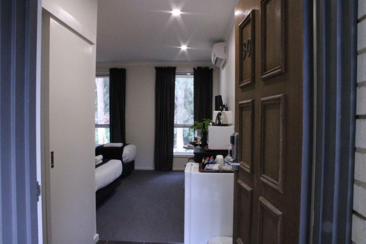 Prom Country Lodge Foster Ngoại thất bức ảnh